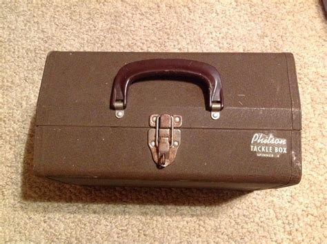 vintage philson tackle box